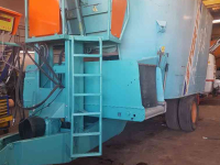 Voermengwagen Vertikaal Storti Dunker TW 210     12969