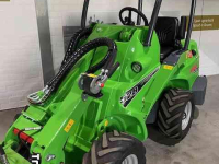 Shovel / Wiellader / Kniklader Avant 528 TDL