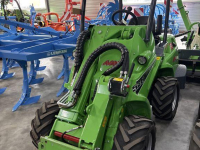 Shovel / Wiellader / Kniklader Avant Avant 528 TDL