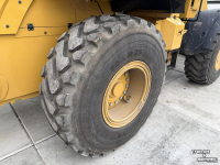 Shovel / Wiellader / Kniklader Caterpillar Shovel 938M