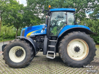 Tractor / Trekker New Holland T 8020