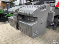 Frontgewichten Massey Ferguson 12 x 55 kg frontgewicht + 1x 60 kg trekgewicht (720 kg totaal)