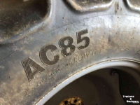 Wielen, Banden, Velgen & Afstandsringen Mitas 340/85-28 (12.4-28)