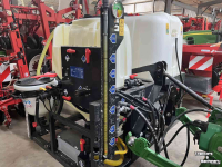 Onkruidstrijker Ecorobotix Spotsprayer ARA600