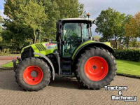 Tractor / Trekker Claas Arion 530
