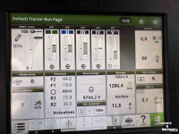 Tractor / Trekker John Deere 6215R