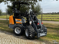 Shovel / Wiellader / Kniklader Giant G1500