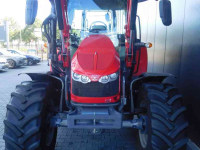 Tractor / Trekker Massey Ferguson 5710 Dyna-4