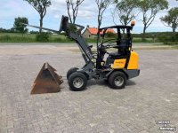 Shovel / Wiellader / Kniklader Giant D332SWT X-tra