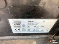 Shovel / Wiellader / Kniklader Giant D332SWT X-tra