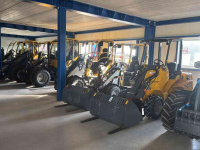 Shovel / Wiellader / Kniklader Eurotrac W10,W11,W12,W13 T11  shovels uit voorraad