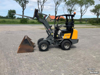 Shovel / Wiellader / Kniklader Giant D332SWT X-tra
