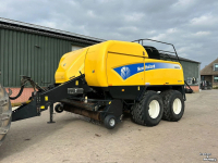 Persen / Balenpers / Pakkenpers New Holland BB9070 CropCutter