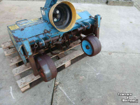 Compact tractor  Diverse werktuigen voor achter de minitractor