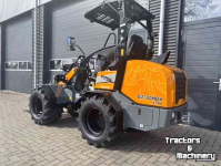 Shovel / Wiellader / Kniklader Giant G2700 X-tra HD+