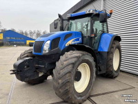 Tractor / Trekker New Holland TVT135
