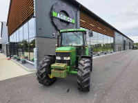 Tractor / Trekker John Deere 6400