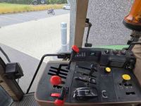 Tractor / Trekker John Deere 6400