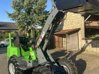 Shovel / Wiellader / Kniklader Giant V5002 X-tra