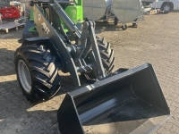 Shovel / Wiellader / Kniklader Giant V5002 X-tra