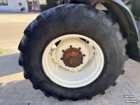 Tractor / Trekker New Holland M100 Dual Command