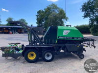 Persen / Balenpers / Pakkenpers Deutz-Fahr MP 130 perswikkelcombinatie