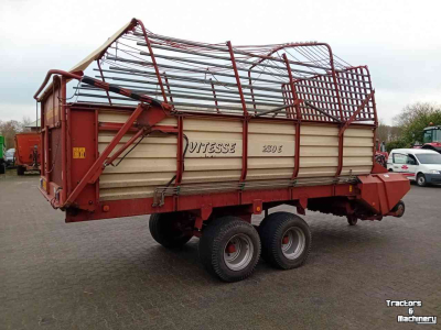 Opraapwagen Strautmann Vitesse 230E opraapwagen, ladewagen, weidebouwmachines